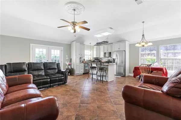 La Place, LA 70068,105 TAMMY DR