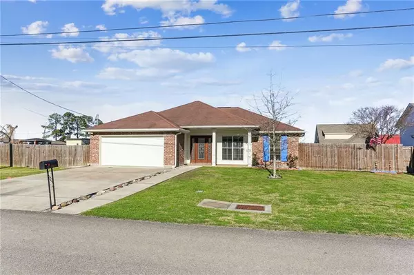 St Rose, LA 70087,710 OAK ST