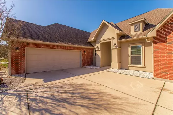 Hammond, LA 70403,20193 LONG LAKE DR