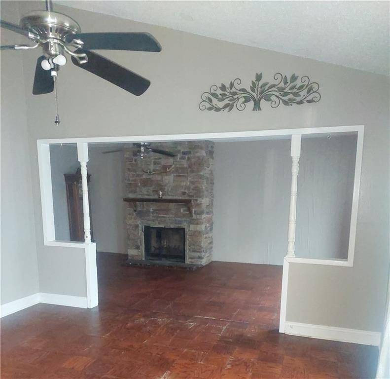 Marrero, LA 70072,5121 TOPAZ DR