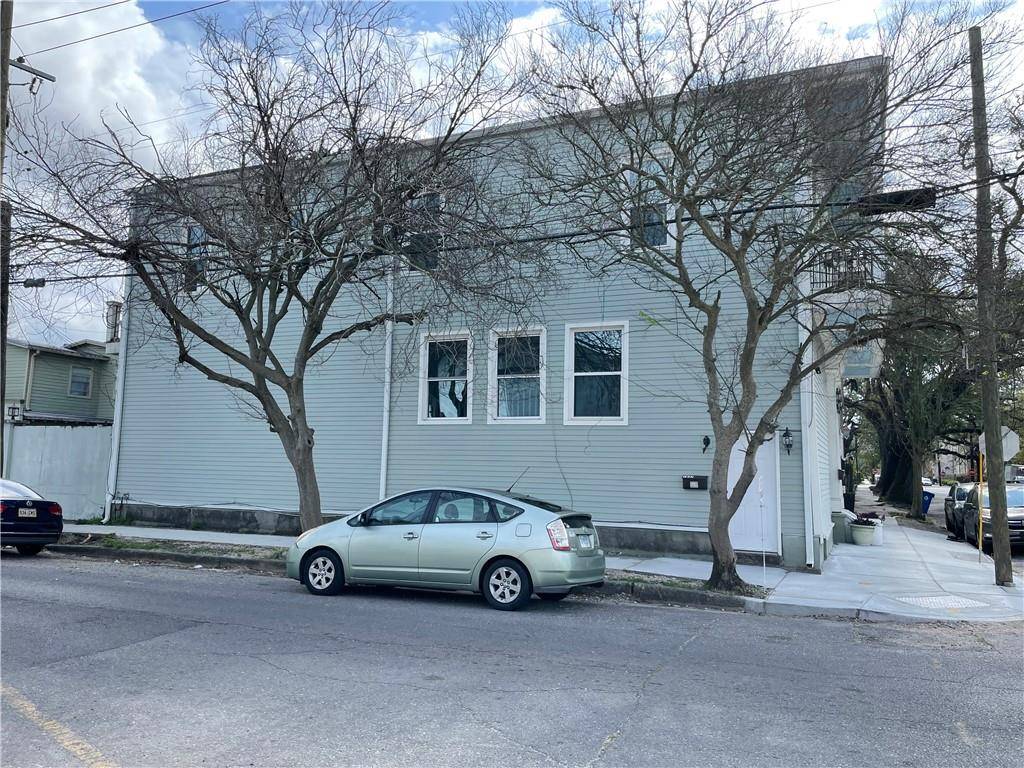 1637 8TH ST, New Orleans, LA 70115