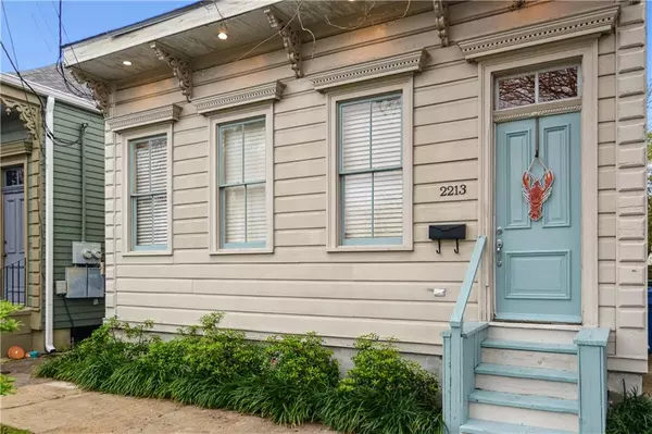 New Orleans, LA 70115,2213 VALENCE ST