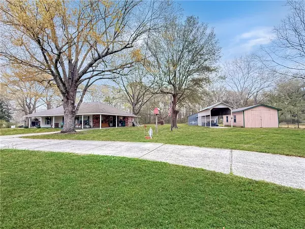 Tickfaw, LA 70466,49056 STAFFORD RD