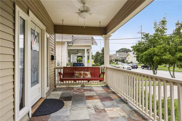 New Orleans, LA 70124,737 HIDALGO ST