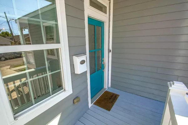 New Orleans, LA 70115,4119 S ROBERTSON ST