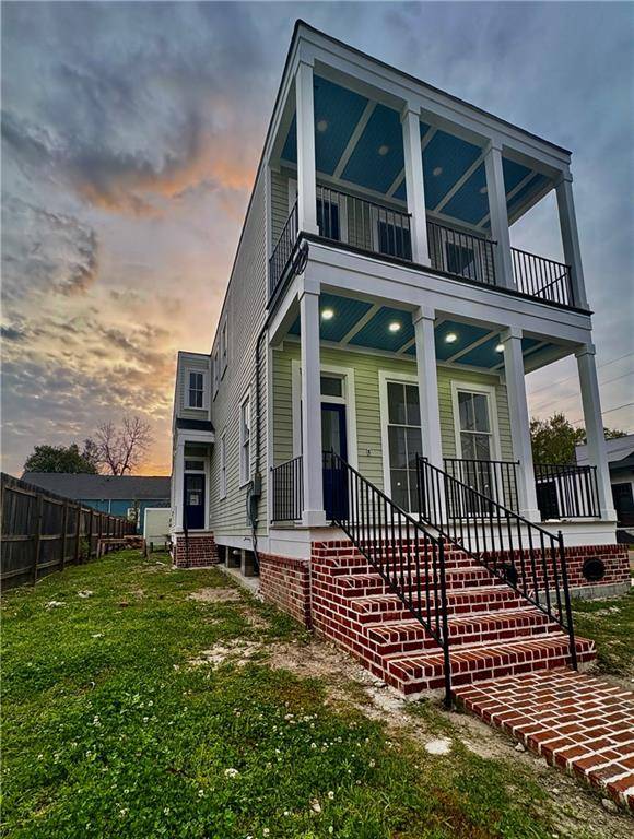 736 BELLEVILLE ST, New Orleans, LA 70114