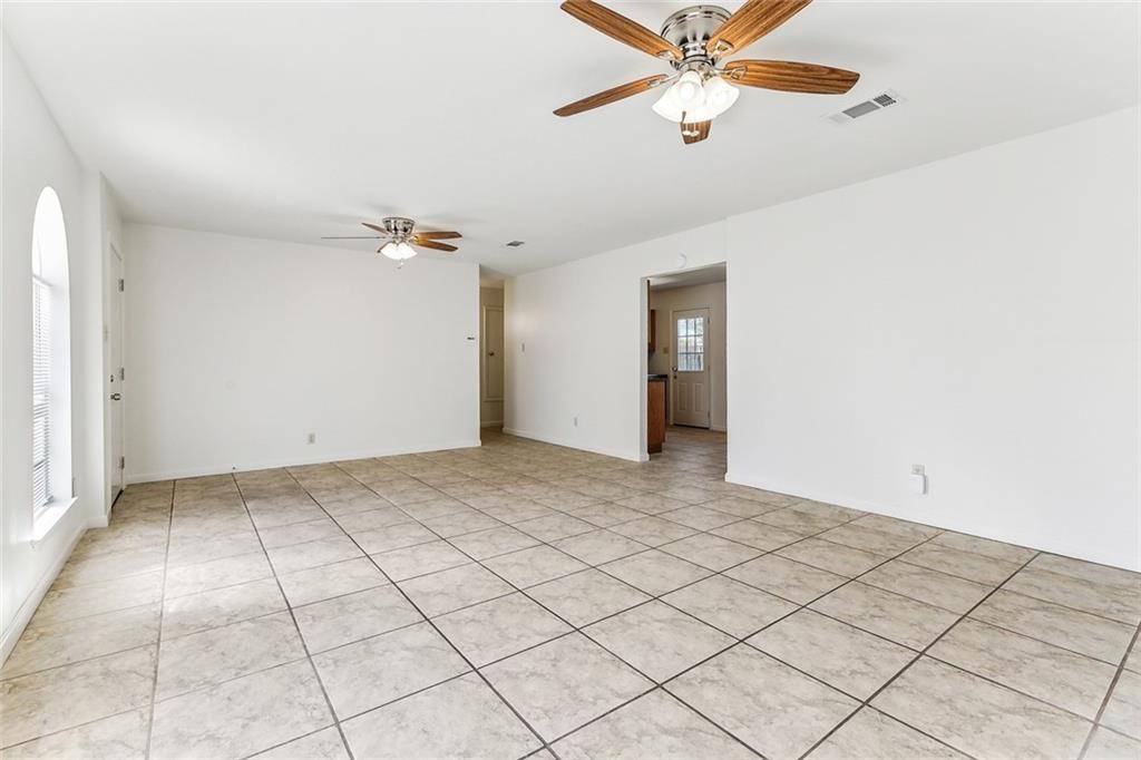 Marrero, LA 70072,5816 GLASCO DR
