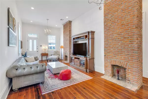New Orleans, LA 70117,1026 PAULINE ST