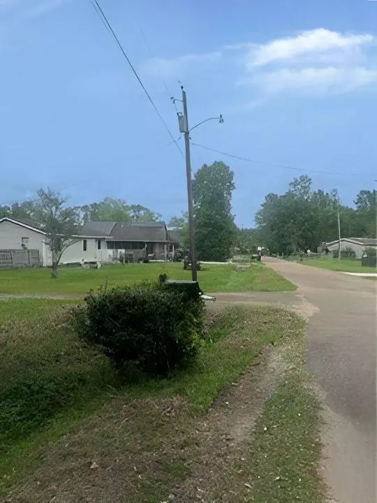 Slidell, LA 70460,149 CHARLESTON DR
