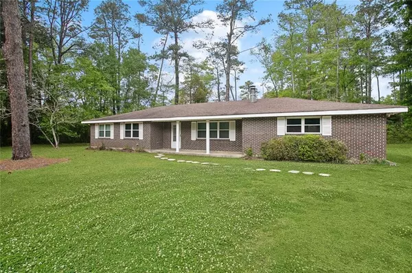 19365 SLEMMER RD, Covington, LA 70433
