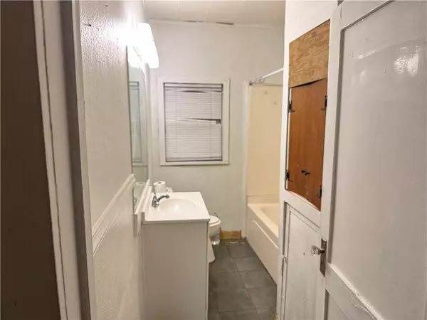 Alexandria, LA 71301,77 TEXAS AVE