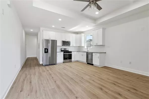Chalmette, LA 70043,9025 27 TITAN DR