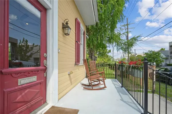New Orleans, LA 70130,512 PHILIP ST