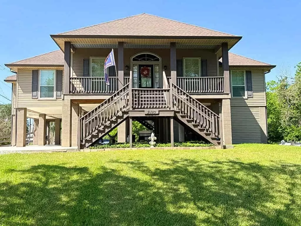 Jean Lafitte, LA 70067,2110 JEAN LAFITTE BLVD