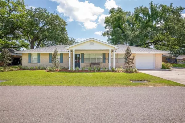 830 MARINO DR, Norco, LA 70079
