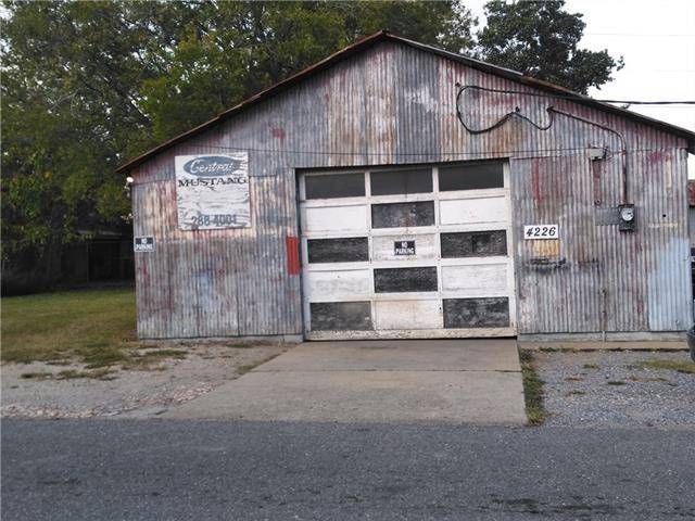 New Orleans, LA 70122,4228 TOURO ST