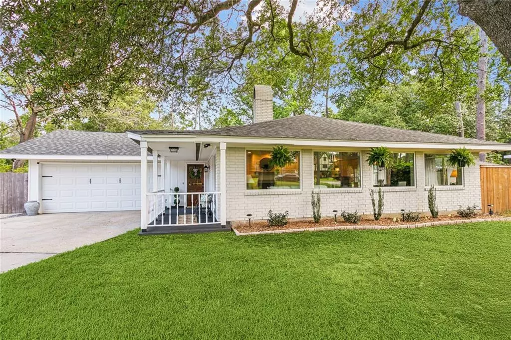 Mandeville, LA 70471,295 GARDEN AVE