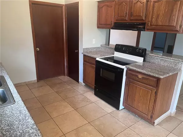 Metairie, LA 70005,1505 POMONA ST