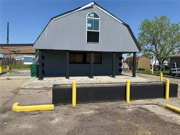 Westwego, LA 70094,924 WAYNE AVE