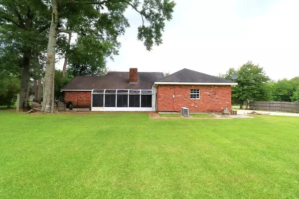 Ponchatoula, LA 70454,14370 HICKORY DR