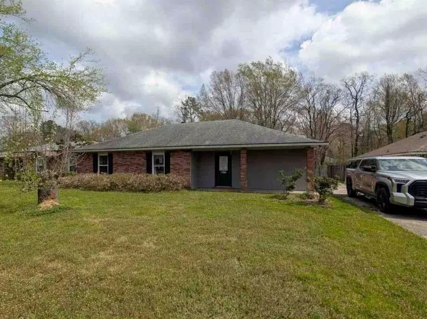 Denham Springs, LA 70726,8677 SHADOW SPRINGS BLVD