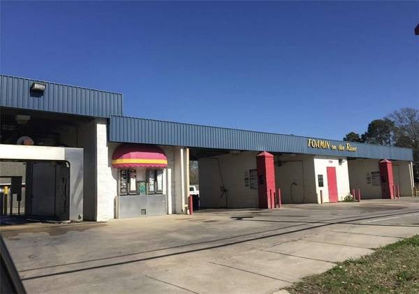 1710 FALSE RIVER DR, New Roads, LA 70760