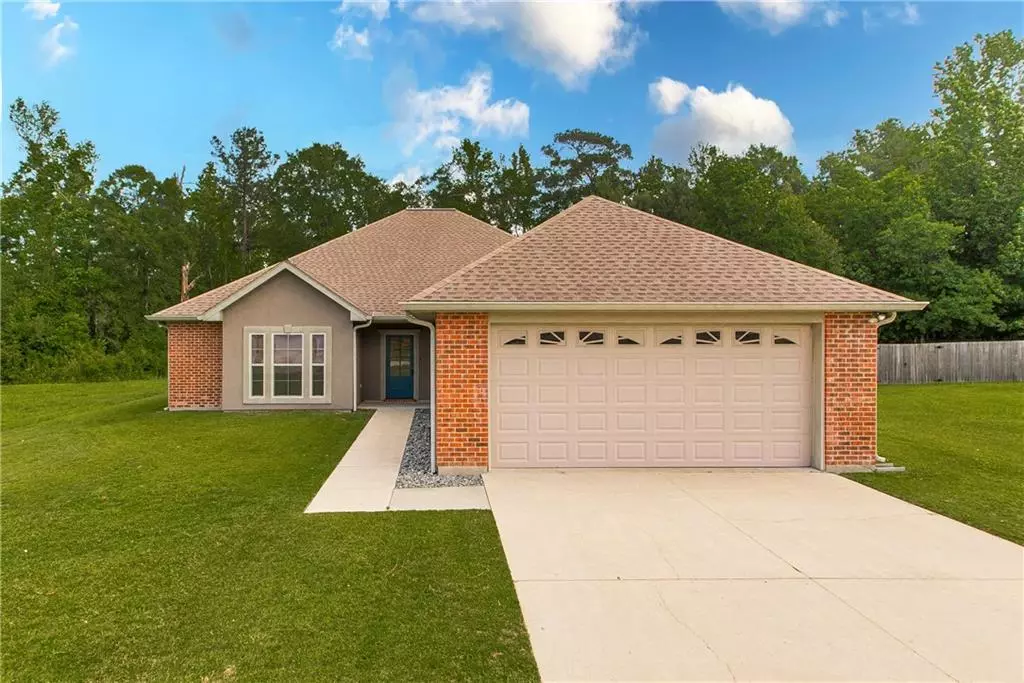Hammond, LA 70401,47081 VINEYARD TRCE