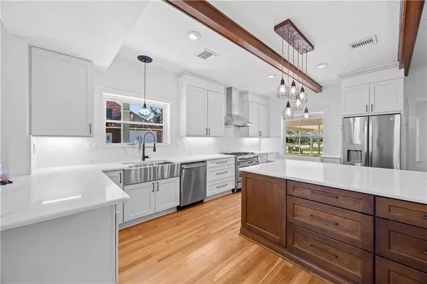 Harahan, LA 70123,32 DOESCHER DR