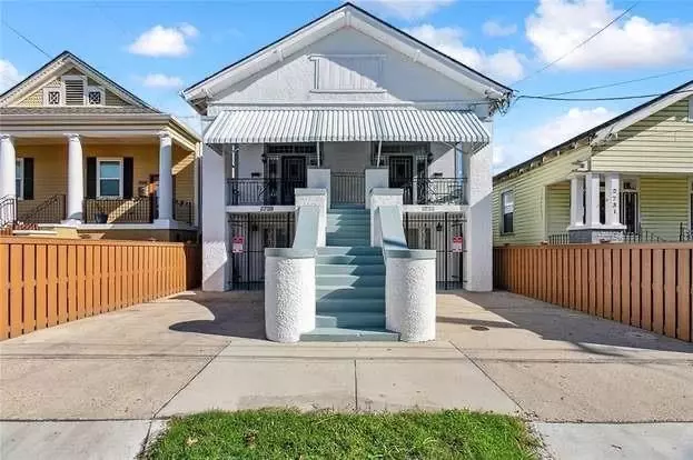 New Orleans, LA 70119,2733 BRUXELLES ST #2A