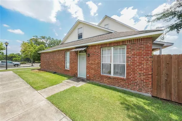 4000 LAKE BEAU PRE BLVD #100, Baton Rouge, LA 70820