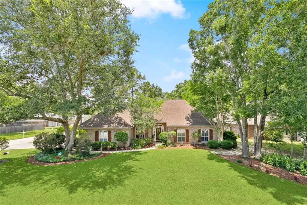 Mandeville, LA 70471,210 WESTWOOD DR