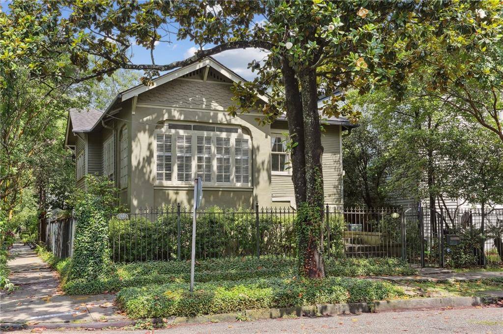 New Orleans, LA 70115,1665 DUFOSSAT ST