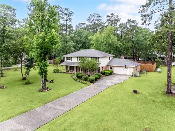 Pearl River, LA 70452,816 PINE ALLEY DR