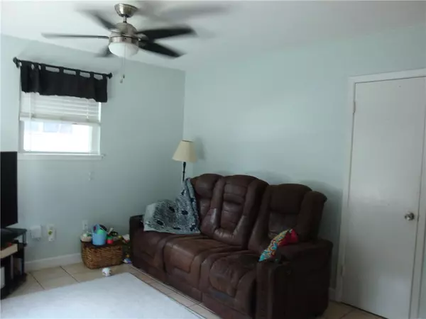 Harahan, LA 70123,824 OAK AVE
