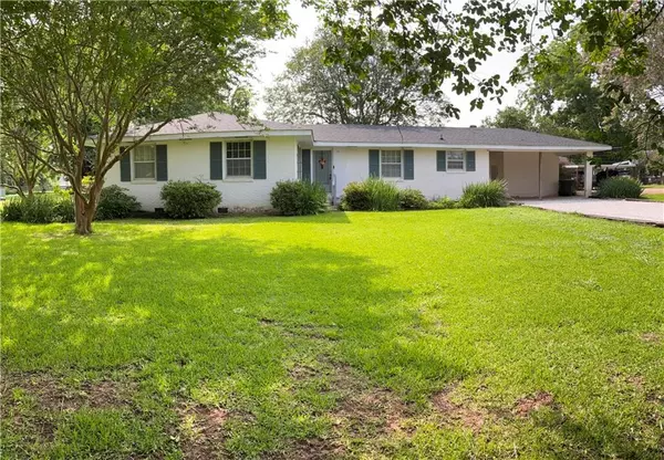 1127 HORSESHOE DR, Cottonport, LA 71327