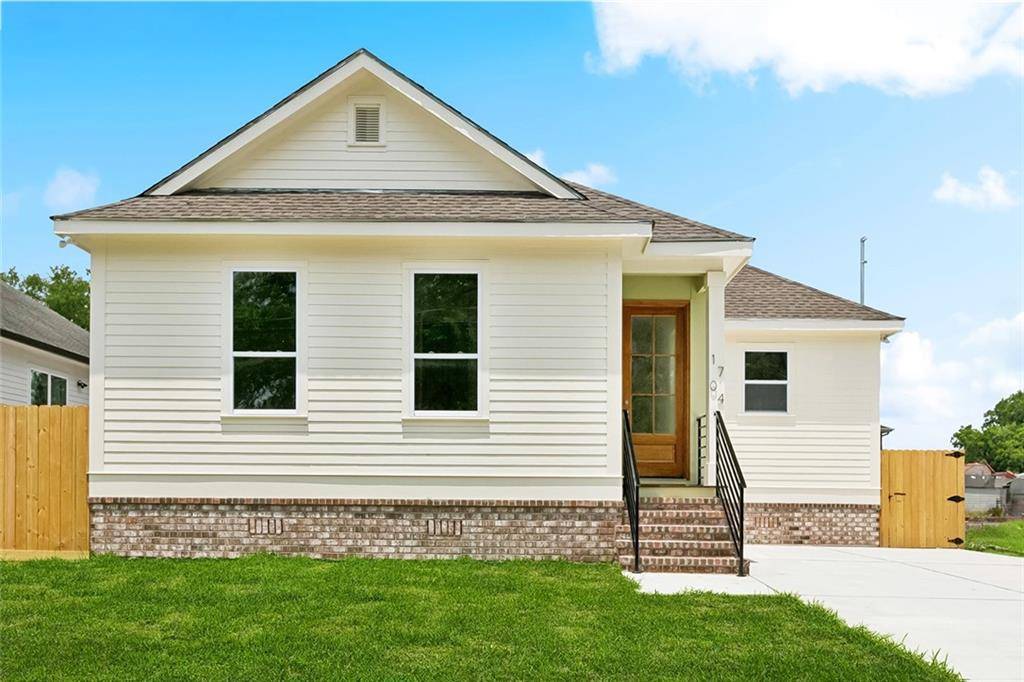 1704 AYCOCK ST, Arabi, LA 70032