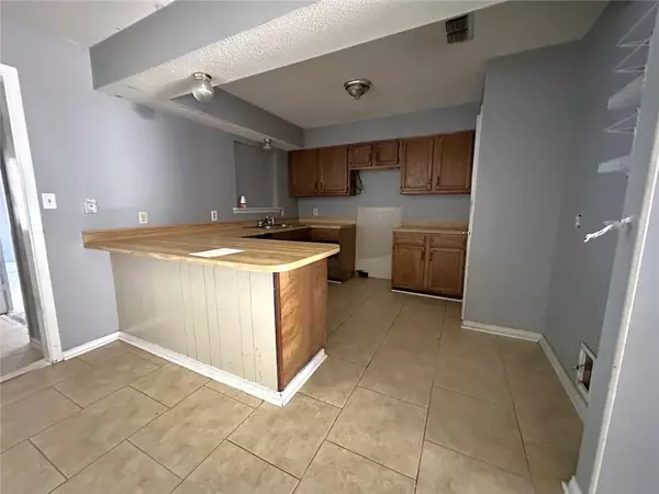 Slidell, LA 70460,2216 TEAL ST