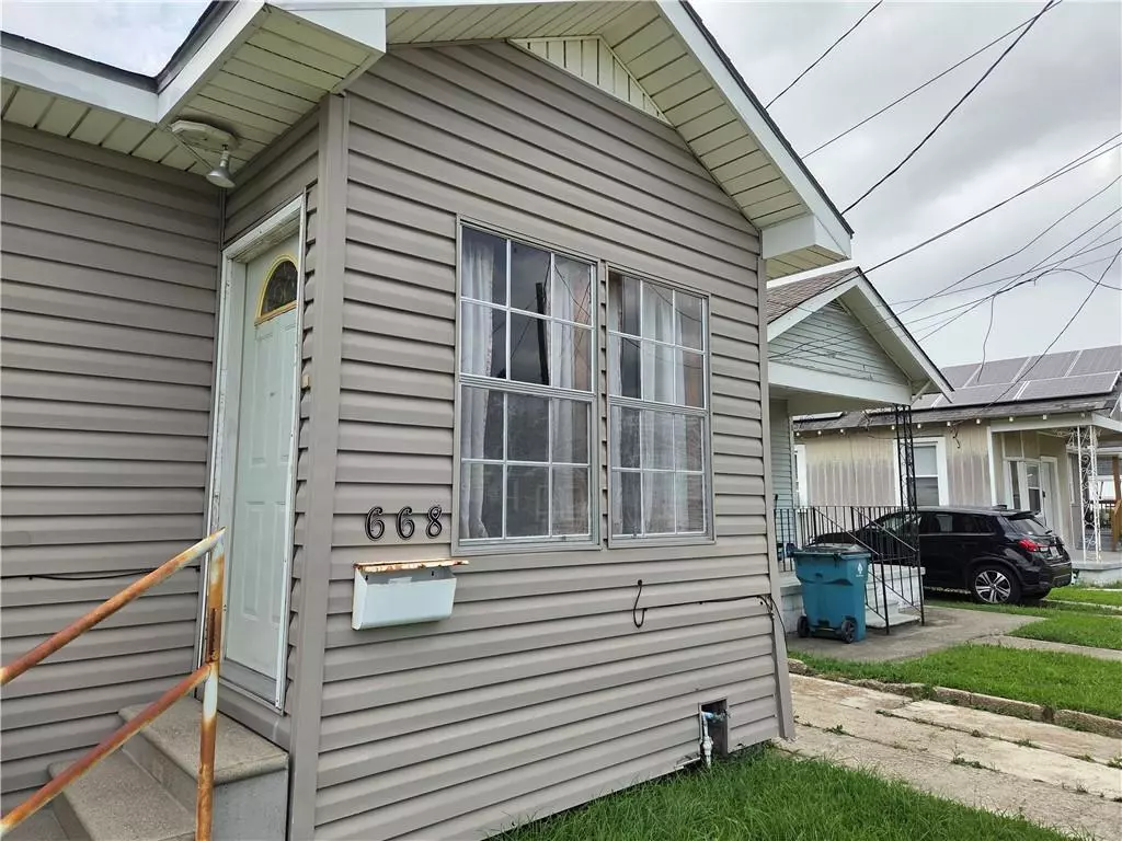 Westwego, LA 70094,668 AVENUE B