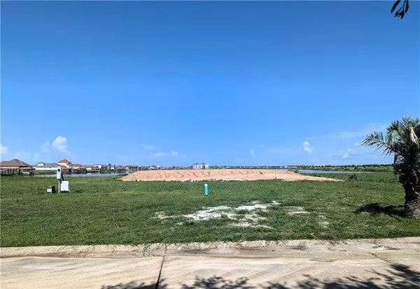 1132 EAST END BLVD, Slidell, LA 70461