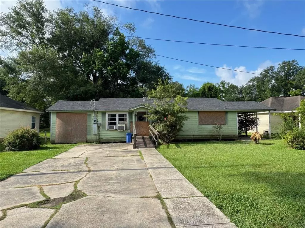 Hammond, LA 70401,1407 LIVE OAK DR