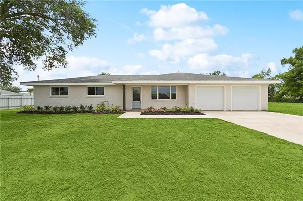 Des Allemands, LA 70030,112 MATTHEW DR