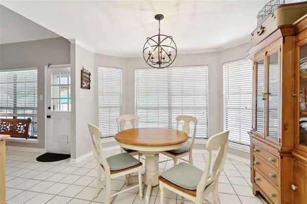 Slidell, LA 70460,208 OAKMONT DR
