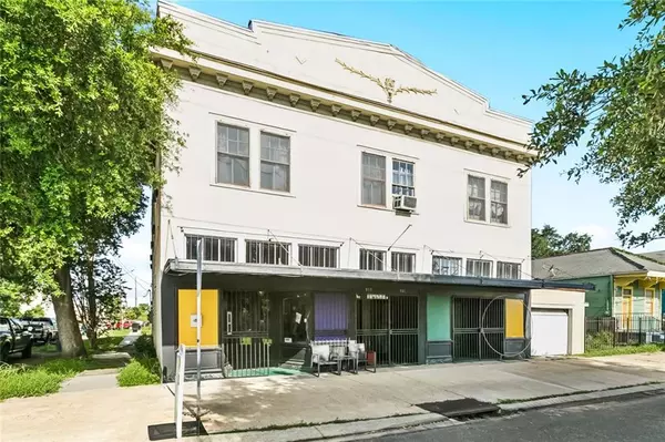 New Orleans, LA 70114,935 TECHE ST
