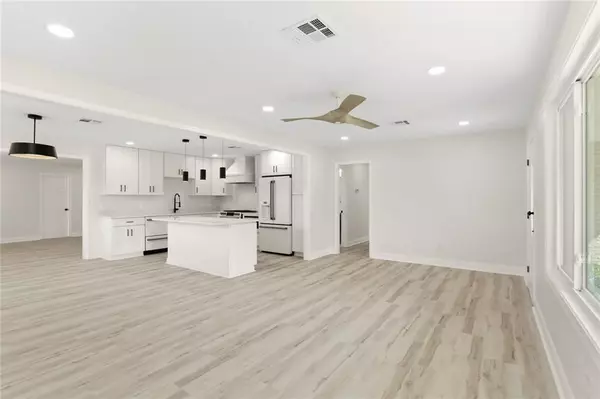 Gretna, LA 70053,40 HOLLY DR