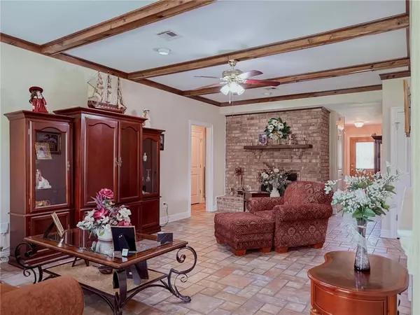 Kenner, LA 70065,437 PELLERIN DR