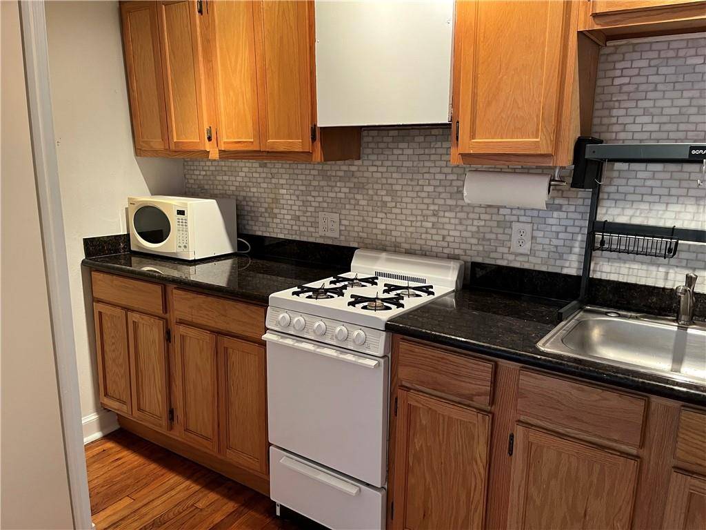 New Orleans, LA 70115,1312 ROBERT ST #2
