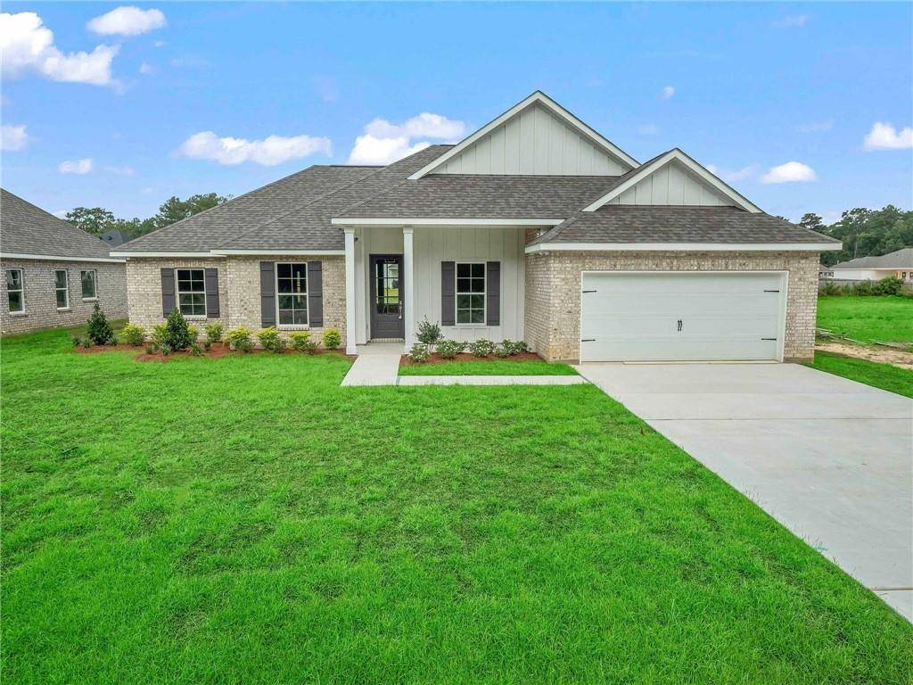 72661 ROBINDALE DR, Covington, LA 70435