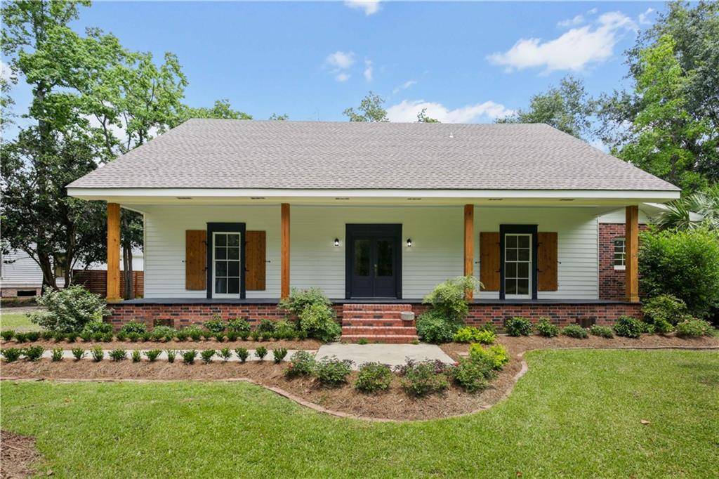 425 CARONDELET ST, Mandeville, LA 70448