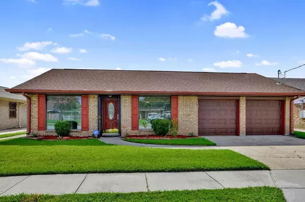 1117 WESTWOOD DR, Marrero, LA 70072