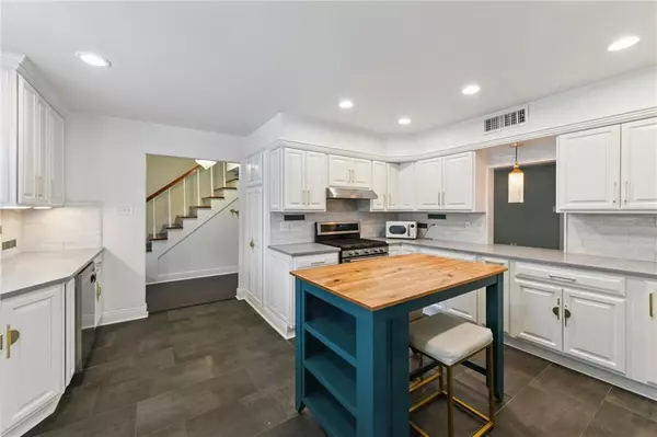 Metairie, LA 70003,2508 MARGIE ST